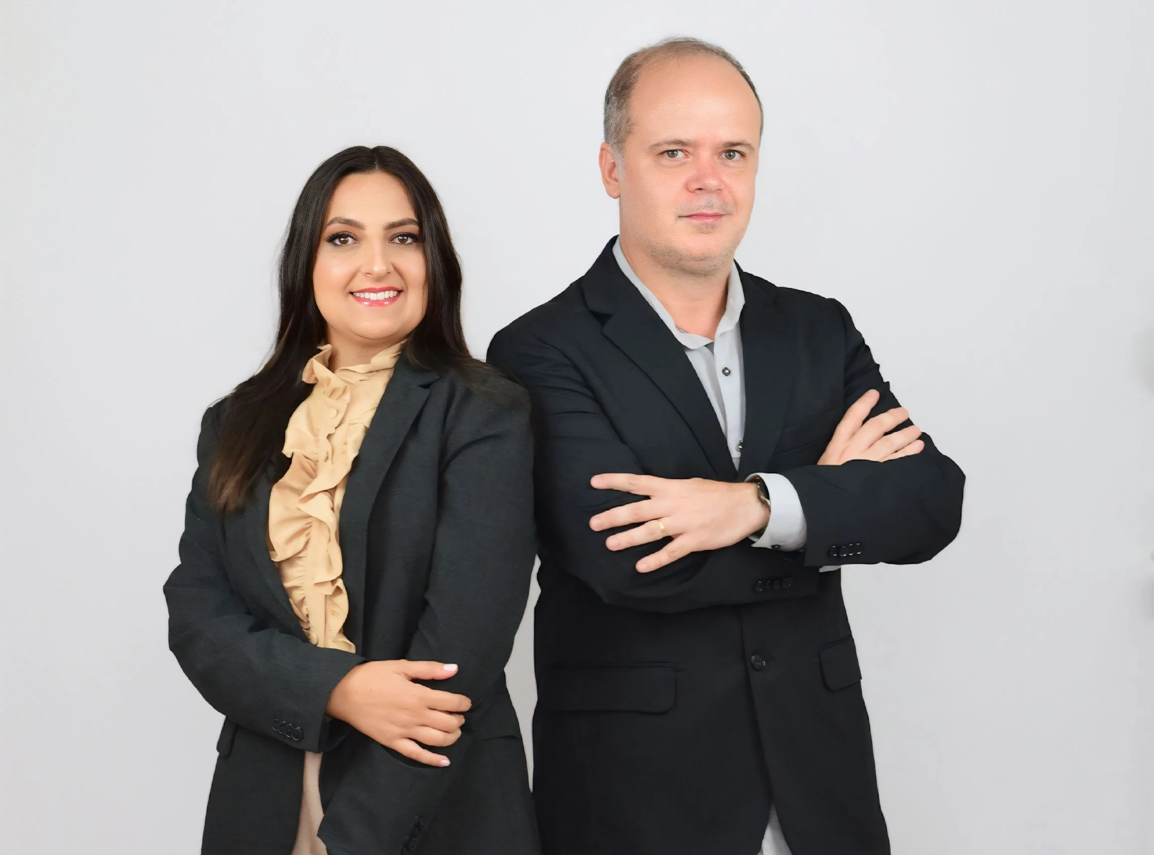 Fábio Silva e Suzana Silva em declaração de imposto de renda